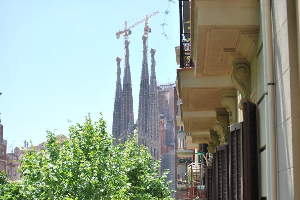 Gaudi Sdb Appartement Barcelona Buitenkant foto