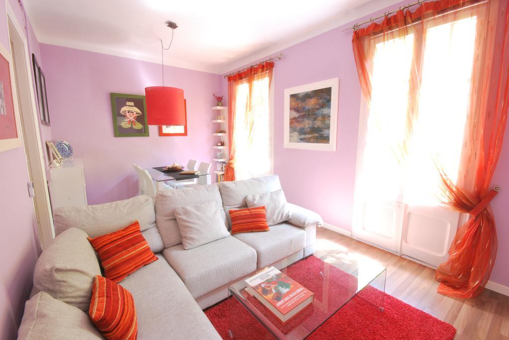 Gaudi Sdb Appartement Barcelona Buitenkant foto